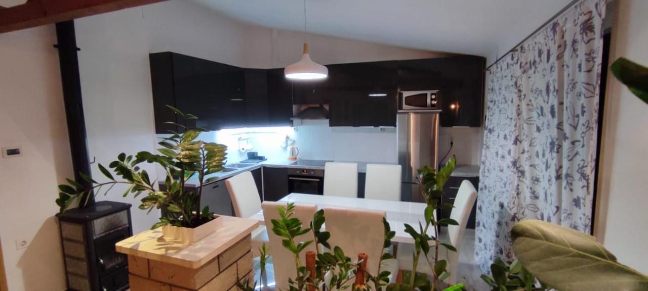 Apartment Burich Makarska Exterior photo