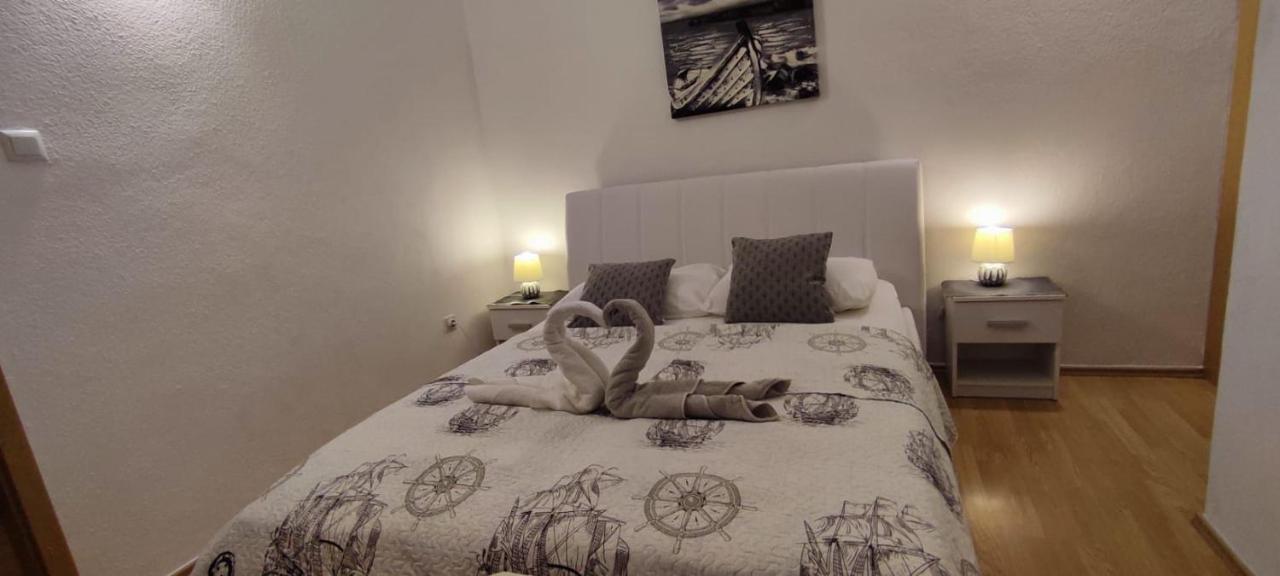Apartment Burich Makarska Exterior photo